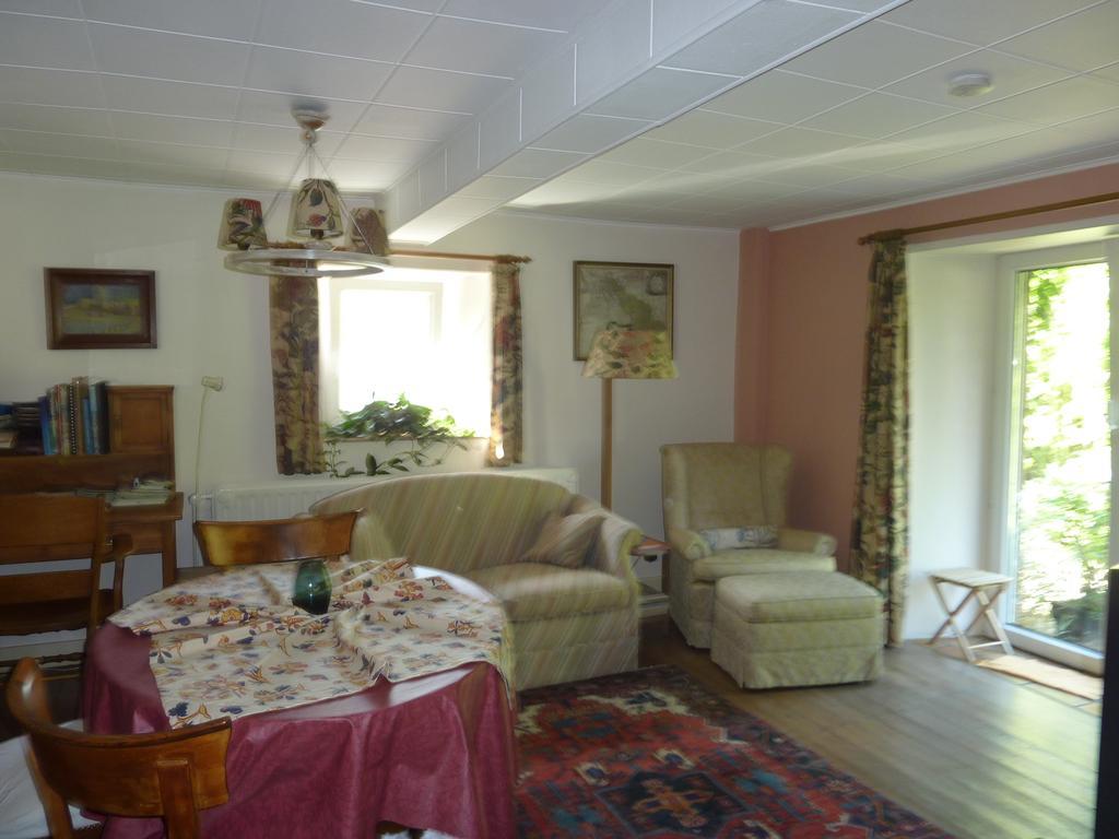 Au Jardin De Mon Pere Villa Jalhay Luaran gambar
